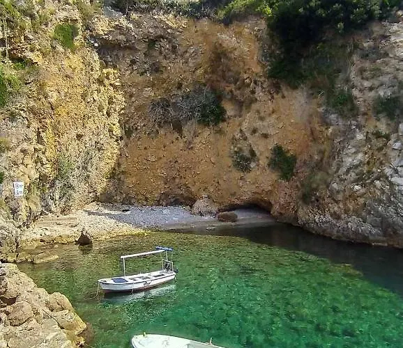 Lägenhet With The Beautiful Sea View In - Family Friendly *