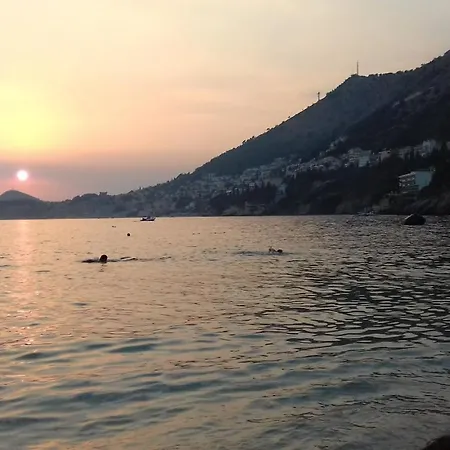 With The Beautiful Sea View In - Family Friendly *