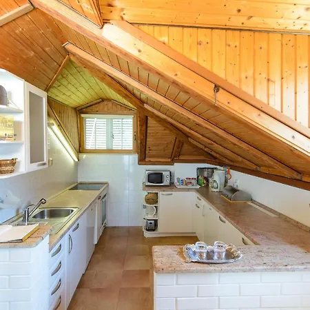 Διαμέρισμα With The Beautiful Sea View In - Family Friendly *